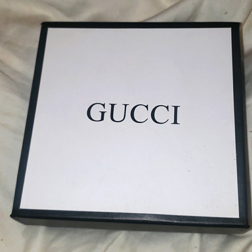 Gucci belt